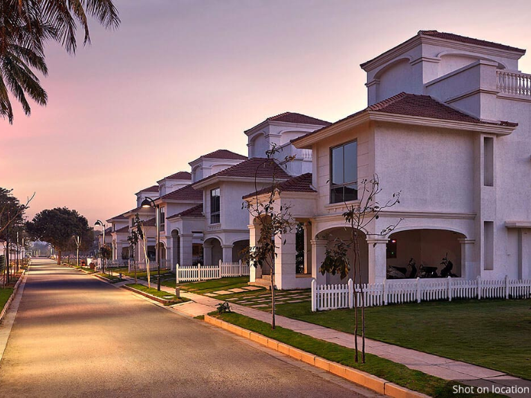  Hiranandani Devanahalli Villas
